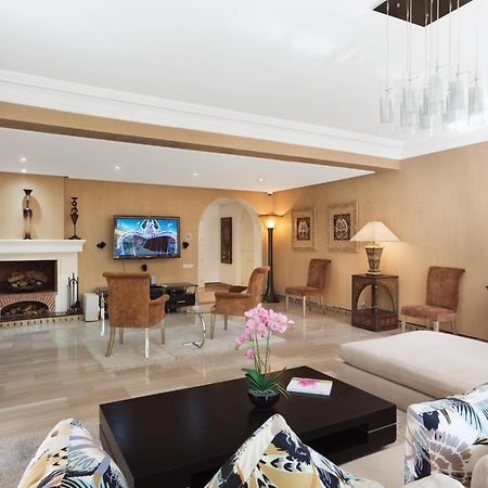 The Ruby Apartment With Private Swimming Pool - Hivernage Quarter - By Goldex Marrakech 马拉喀什 外观 照片